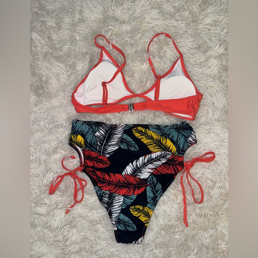 New Cupshe high waisted bikini - Picture 5 of 7